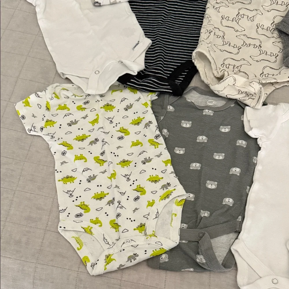 0-3 Months Assorted Baby Onesies 12 total
